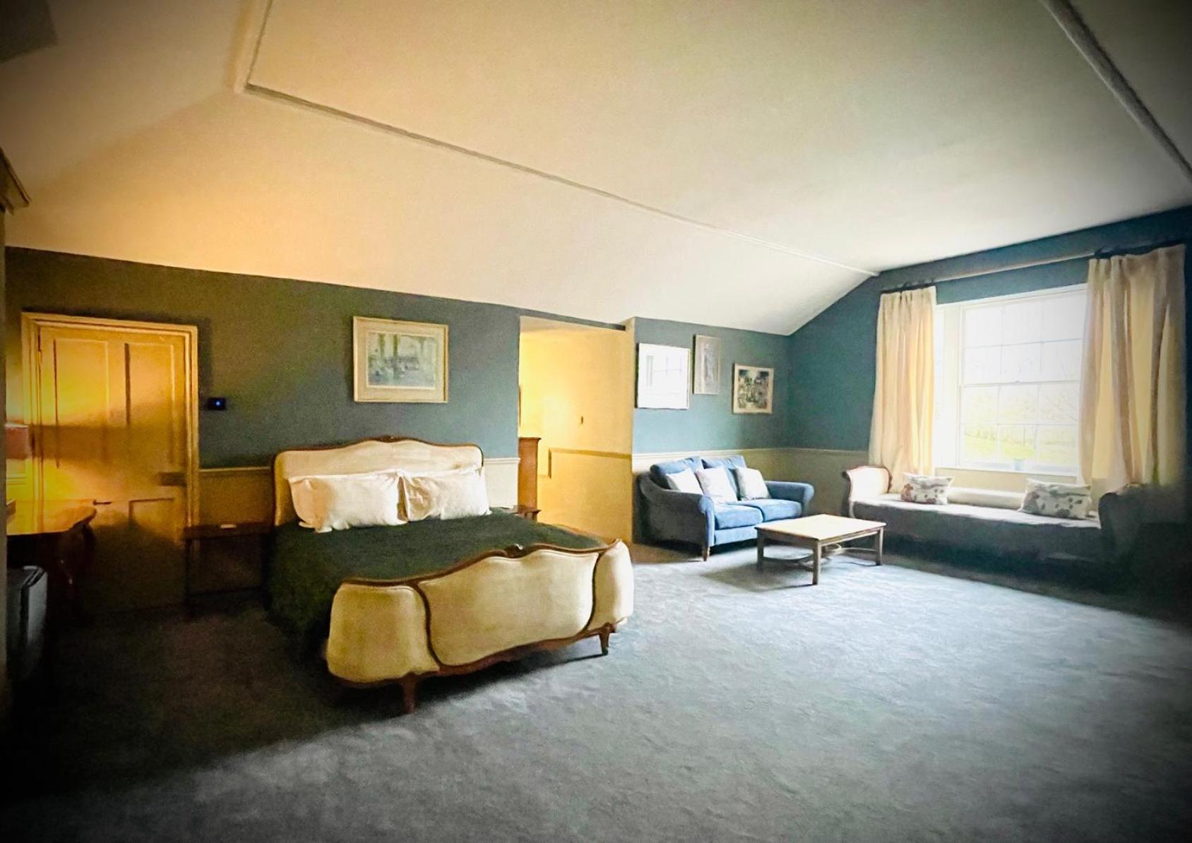 Llanerchydol Hall Suites Welshpool Kültér fotó